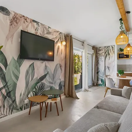 La Casa Oliva In With Terrace Garden & Air Conditioning * Agde